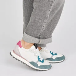 Pataugas ASTATE/NC F2I BLANC -Pataugas Chaussure Pas Cher Magasin BASKET FEMME ASTATE NC F2I BLANC 628391 100 Porte